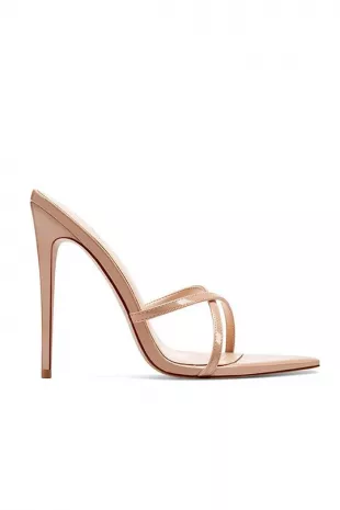 femme - Donatella Mule Nude