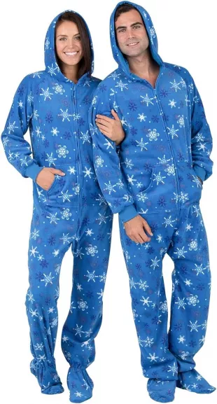 Pyjama à pied – Son un jour de neige pour adulte à capuche en polaire