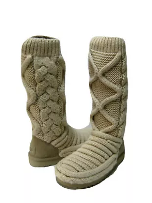 Classic Tall Chunky Knit Women Boots Naturel