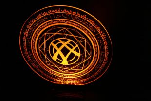 Docteur Strange Magic symbole w / base de la lampe