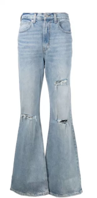 Levi's - High Waist Flare Jeans in Blue