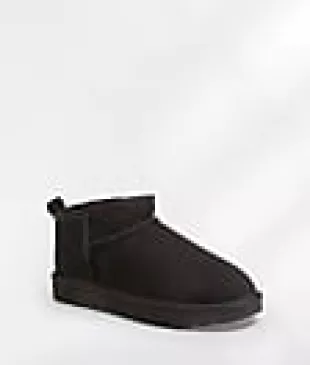 Classic Ultra Mini Boots in Chestnut