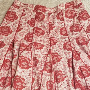 Rose skirt, pleats, side zip