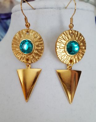 SALE VIKINGS Aslaug Alyssa Sutherland Ragnar's wife Gold Tone disc arrow earrings Lagertha Celtic Renaissance Medieval Fantasy