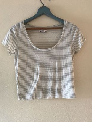 hollister - Hollister Super Soft White Gray Striped Scoop Neck Crop Top ...