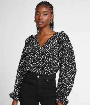Textured Crepe Small Hearts Blouse