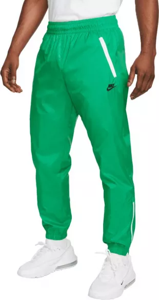 Nike Sportswear Windrunner Woven Pants.