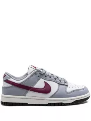 Dunk Low Summit White/Rosewood Sneakers