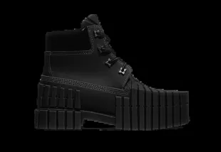 2x4 Boots 'Black'