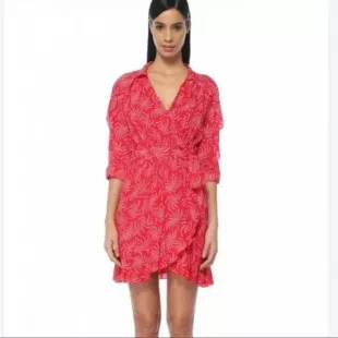 Ba&Sh Corazon Wrap Mini Dress worn by Lara Spencer as seen in Good Morning America on June 12, 2024 | Spotern Ba&Sh Corazon Wrap Mini Dress worn by Lara Spencer as seen in Good Morning America on June 12, 2024 | Spotern