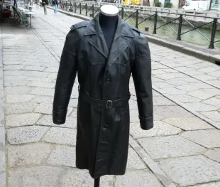 Black leather trench coat, long single-breasted vintage men's coat, size XL