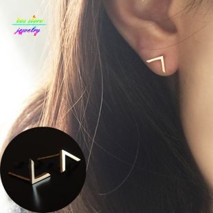 Boucles d'oreilles en forme de V