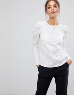 Esprit   Chemisier à épaules structurées at asos.com