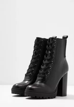 Steve Madden LATCH - Heeled Ankle Boots