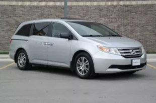 2013 Odyssey EX L w/Navi 4dr Mini Van