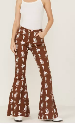 Ranch Dress'n Women's Buckaroo Print Super Flare Jeans worn by Destiny  Baker (Mallory James Mahoney) as seen in BUNK'D: Learning the Ropes  (S07E21) | Spotern