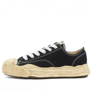 Hank Garment Dyed Low Canvas Sneaker Black