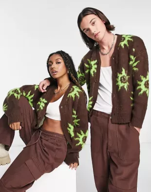 COLLUSION Unisex smiley sun jacquard brushed cardigan in brown and green