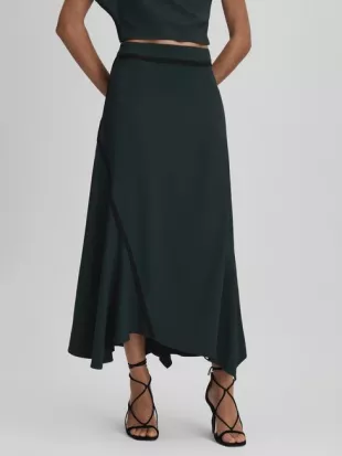 Sara Asymmetric Contrast Trim Midi Skirt in Green