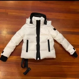 Gataga Hooded Down Puffer Coat