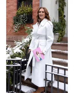 brookeshields White Trench Coat of Brooke Shields on the Instagram account @brookeshields  | Spotern