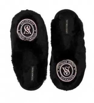 Closed-Toe Faux Fur Slippers