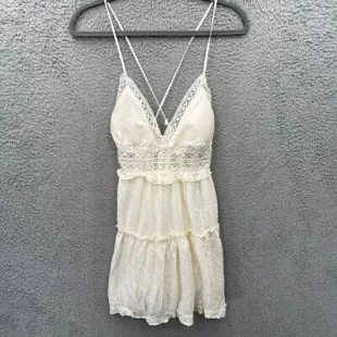 charlotte russe - Charlotte Russe Ivory Lace Mini Dress Tiered Ruffle Spaghetti Strap S moto Boho charlotte russe - Charlotte Russe Ivory Lace Mini Dress Tiered Ruffle Spaghetti Strap S moto Boho