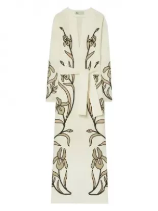 Long White Dress With Floreal Applications In Linen
