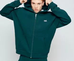 Hoodie Zip Nat in Black