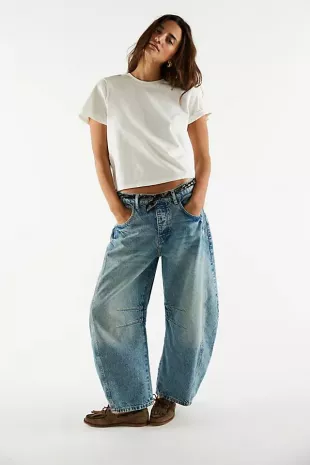Mid Rise Barrel Leg Jeans