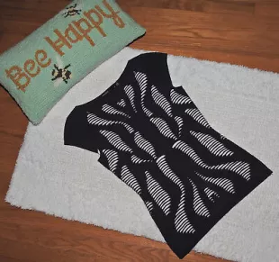 Short Sleeve Knit Sweater