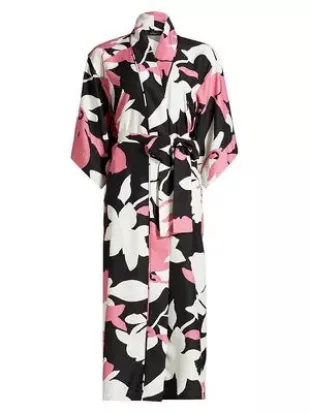 Niwashi Robe