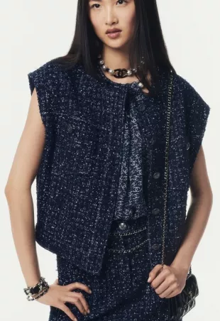 Chanel 2026 Vest White Yellow Navy Blue Wool Tencel