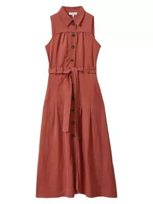 Heidi Belted Sleeveless Shirtdress in Rust