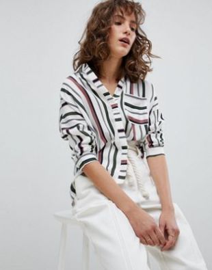 Chemise à rayures variées