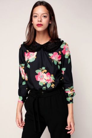 Blouse en soie marine imprimé fleuri à col claudine noir fantaisie