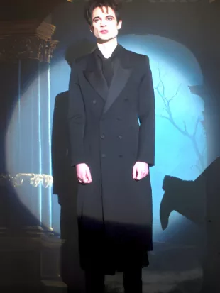 The Sandman S02 Dream Black Coat