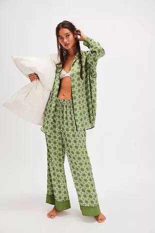 Dreamy Days Pajama Set
