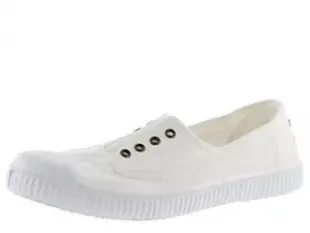 Dora Plimsolls
