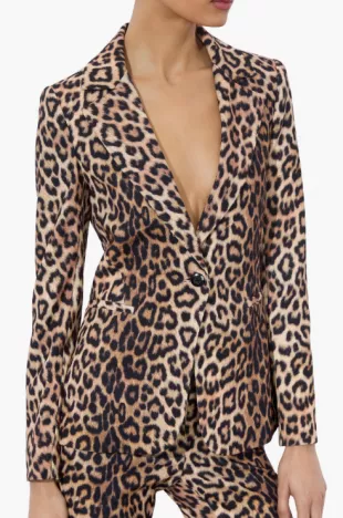 Macey Fitted Notch Collar Blazer