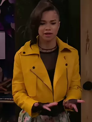 Wizards Beyond Waverly Place S02 Janice LeAnn Brown Yellow Jacket