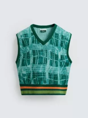 Scott Evans Access Hollywood 2025 Teal Green Graphics Vest