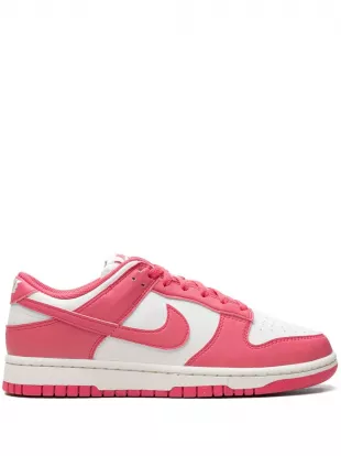 Dunk Low Sneakers