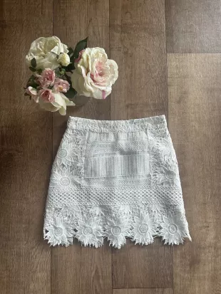 Cutwork Flower Lace Miniskirt