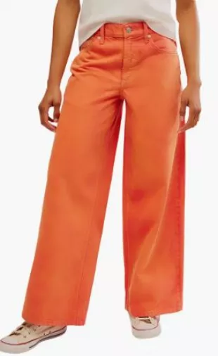 Waterfalls Baggy Jeans in Oklahoma Sun