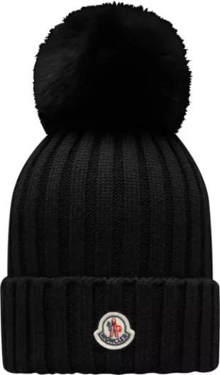 Black Ribbed Pompom Beanie