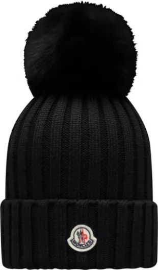 Black Ribbed Pompom Beanie