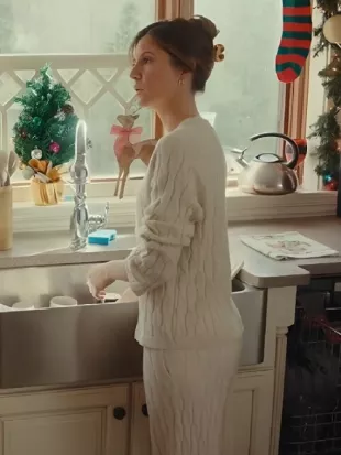 Exes of Christmas Past Brittany Underwood Cable Knitted Pajamas