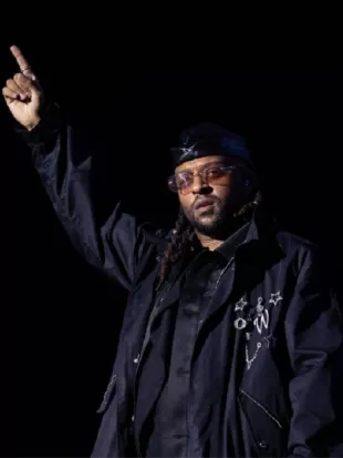 Oritsé Williams Utilita Arena Cardiff Concert 2025 Stage Jacket