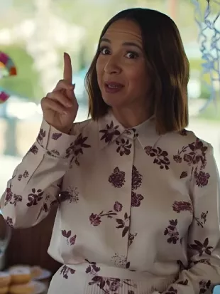 Loot S3 Maya Rudolph Floral Blouse
